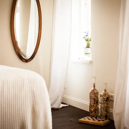 Vintage Studio Apartment